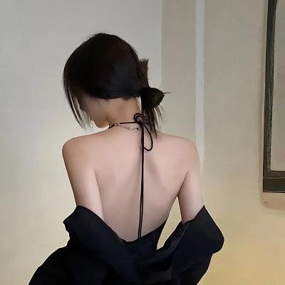 穿越白色空间